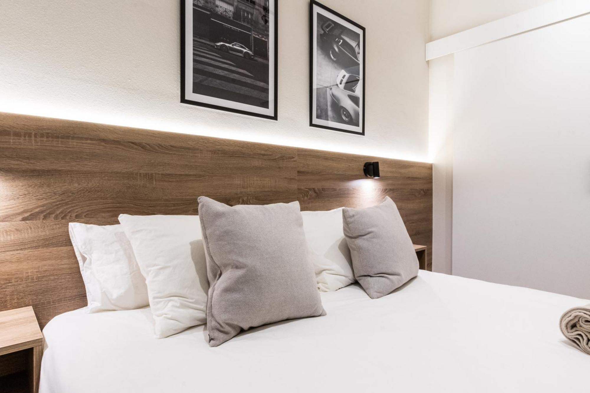 Exclusive Apartments Barcelona 4 Personas St Pere Terrassa Dış mekan fotoğraf